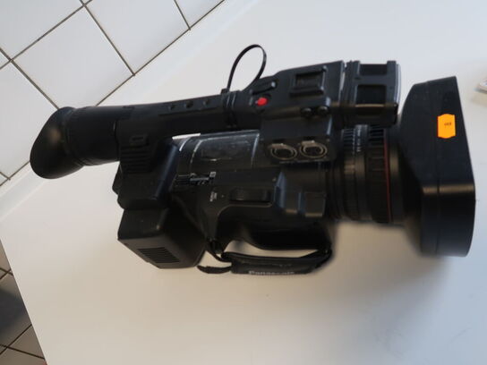 Kamera PANASONIC AC-AC130EJ