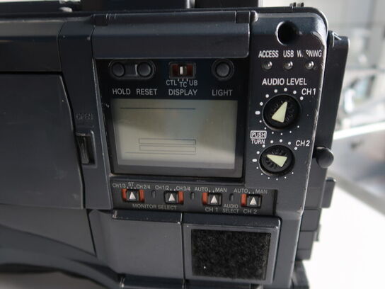 Kamera PANASONIC AJ-HPX2100E med lens