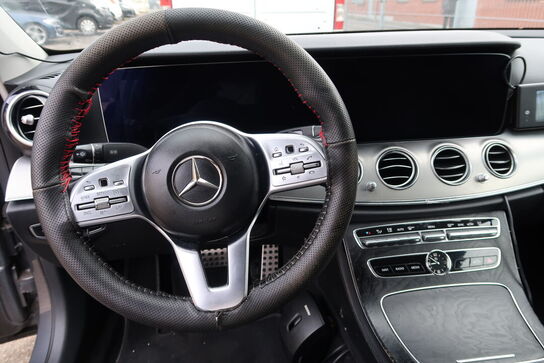 Personbil MERCEDES-BENZ E-Klasse 220D Sedan 9G-Tronic (UDEN AFGIFT)