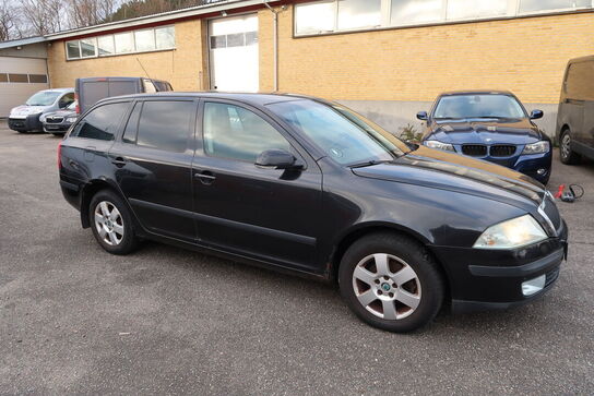 Personbil SKODA Octavia Combi 1,6 FSI (Momsfri)