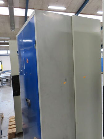 2 stk. værkstedskabe