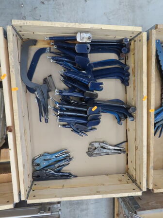 Palle med svejsetænger