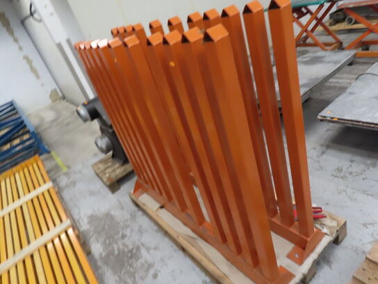 2 stk. gren/pladestativ