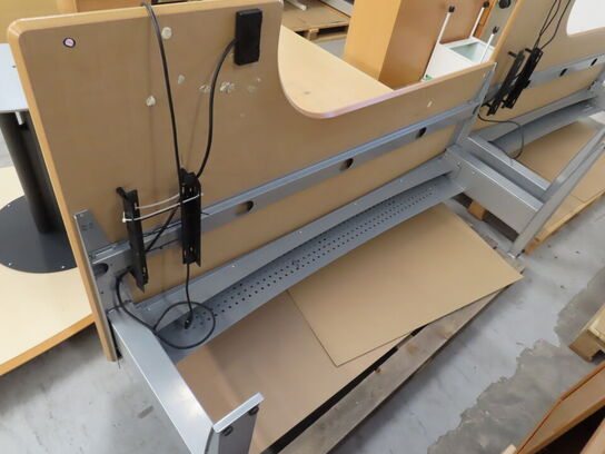 El-hæve/sænke bord