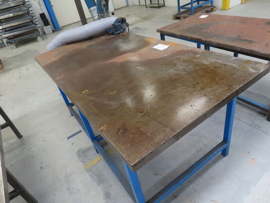 Svejsebord 1.250 kg med skruestik og udsugningsslange