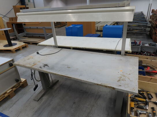 El-hæve/sænke arbejdsbord