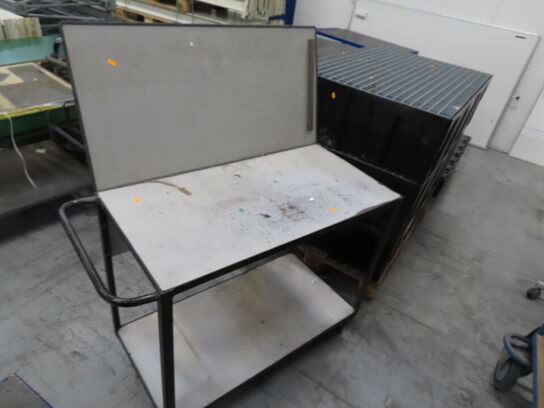 Rullebord med bagplade