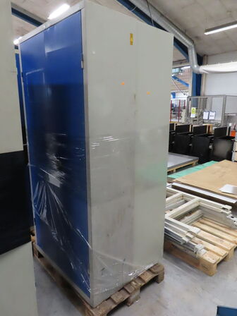 2 stk. værkstedskabe