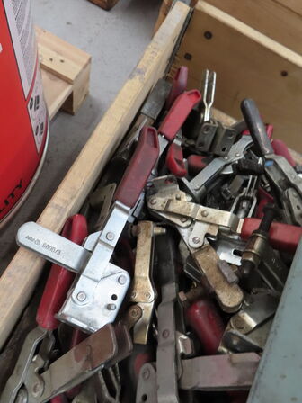 Palle med spænder/klæmmer