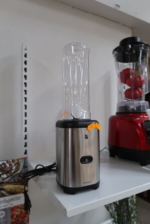 Blender WMF Kult x 300W