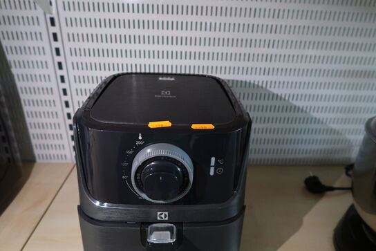 Airfryer ELECTROOLUX HF-8830
