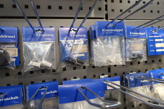 Div. Ophæng, roset, mellemled m.m. GN BELYSNING