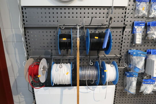 Div. Kabeltromler med ledninger