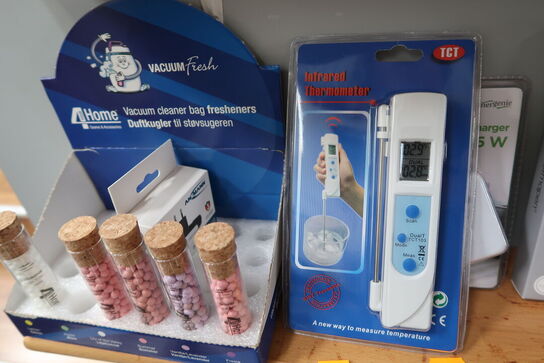 Div. Thermometer, vacuum cleaners