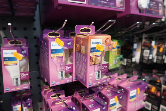 24 stk. pærer PHILIPS LED