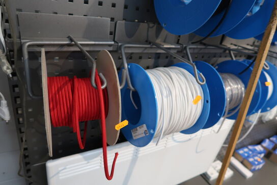 Div. Kabeltromler med ledninger