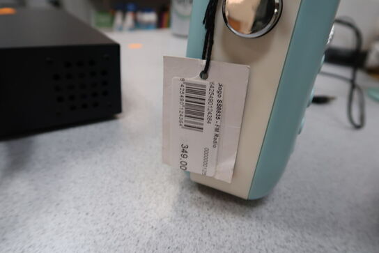 FM Radio samt div. Genopladelige lamper