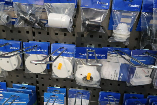 Div. Stikpropper, fatninger m.m. GN BELYSNING