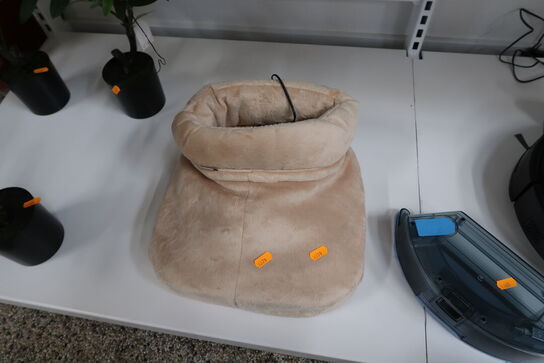 Fodvarmer med massage BEURER FWM 50