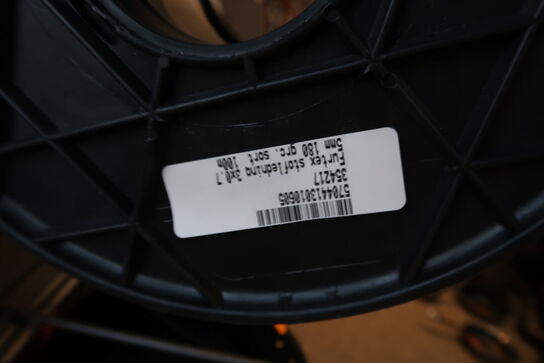 Div. Kabeltromler med ledninger