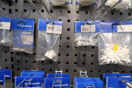 Div. Strikpropper, mellemled, afbryder m.m. GN BELYSNING