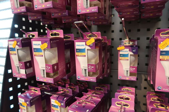 24 stk. pærer PHILIPS LED