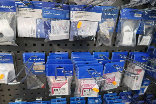 Div. Stikpropper, fatninger m.m. GN BELYSNING