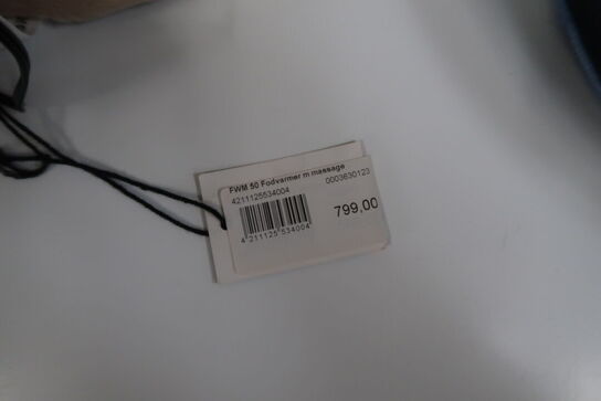 Fodvarmer med massage BEURER FWM 50