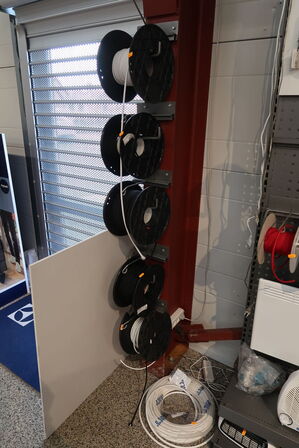 Div. Kabeltromler med ledninger