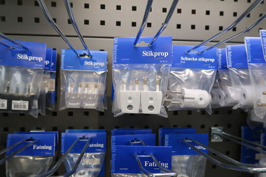 Div. Stikpropper, fatninger m.m. GN BELYSNING