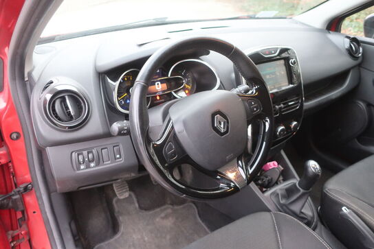 Personbil RENAULT Clio Tce 90 Sport Tourer (momsfri)(se billeder af service og reparationer)