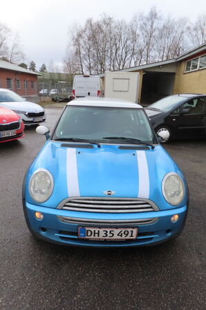 Personbil MINI COOPER (momsfri)