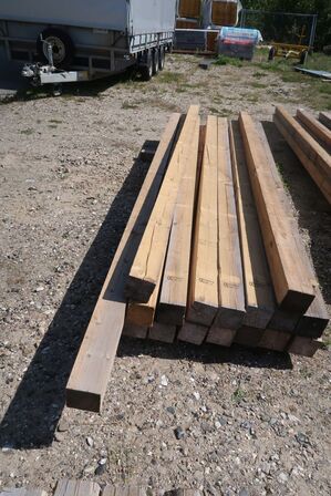 27 meter tømmer 100x100 mm