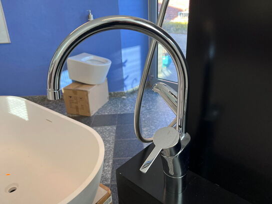 Stander med amature og brusere