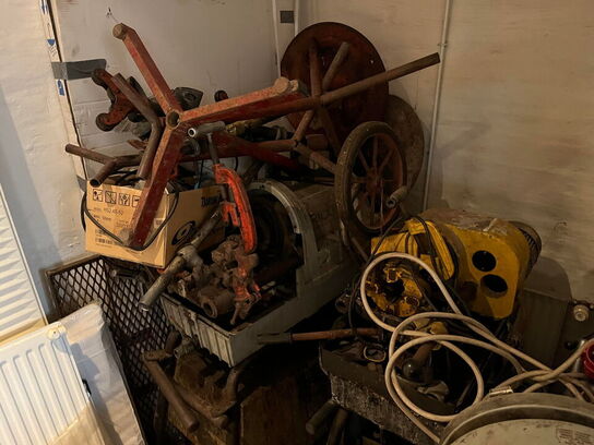 Div. skæremaskiner og radiatorer