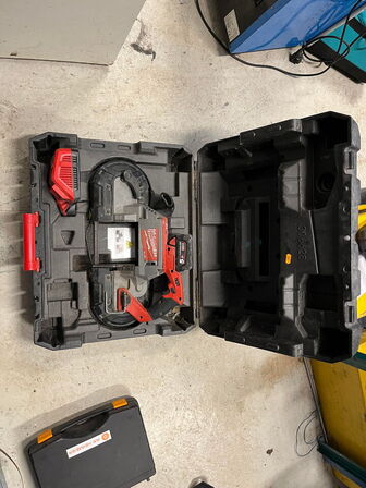 Akku båndsav, MILWAUKEE M18 CBS125