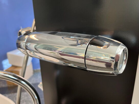 Stander med amature og brusere