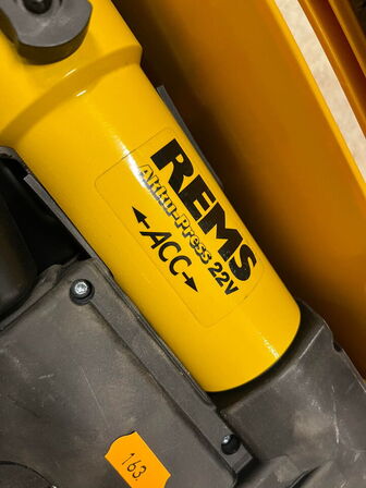 Klemmeværktøj, REMS