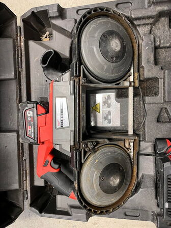 Akku båndsav, MILWAUKEE M18 CBS125