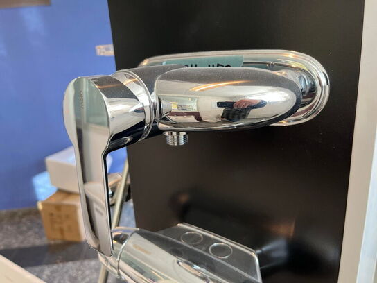 Stander med amature og brusere