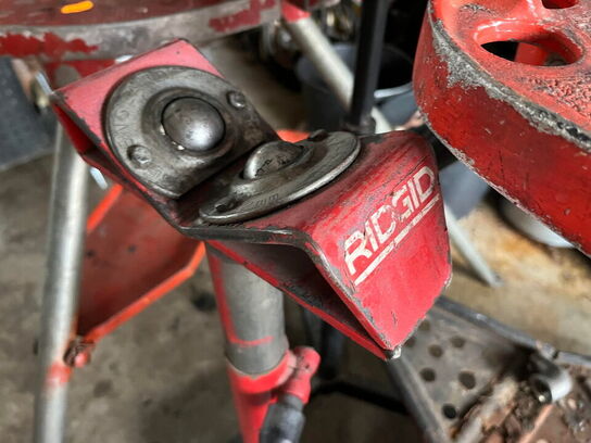 3 stk. tristand, RIDGID samt støtter