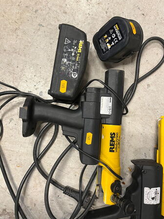 Klemmeværktøj, REMS