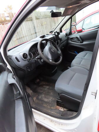 Varebil, CITRÖEN BERLINGO Cityvan 1,6 aut.