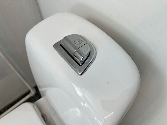 Toilet, udstillingsmodel