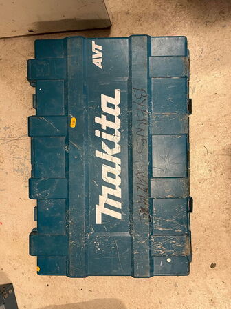 Borehammer, MAKITA HM1202C