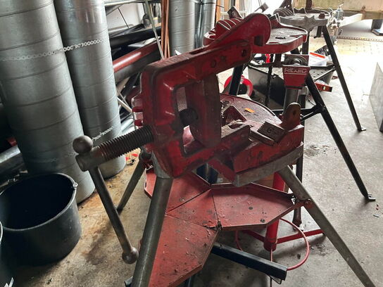 3 stk. tristand, RIDGID samt støtter