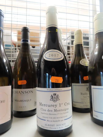 1 fl. rødvin, MERCUREY 1er CRU 2017, Clos des Montaigus, Maison Albert