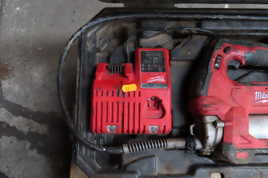 Fedtsprøjte MILWAUKEE