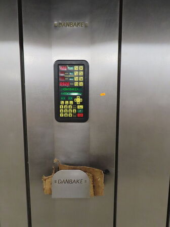 Rotationsovn, DANBAKE D200