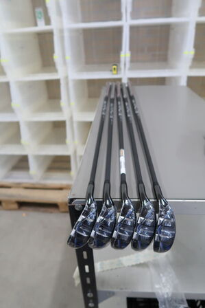 Golfjern sæt COBRA 6,7,8,9,P - JERN